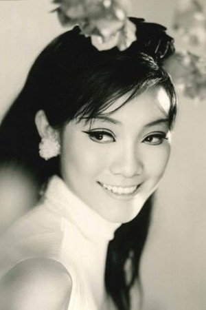 Cover image for Betty Chung