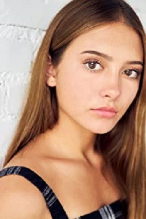 Cover image for Elyse Cole