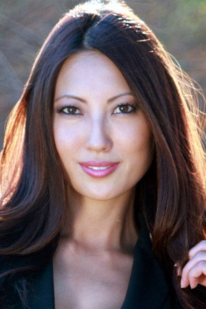 Cover image for Christina Cha