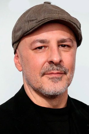 Cover image for Roberto Álamo