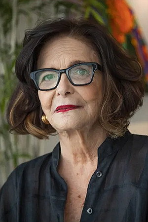 Cover image for Heloísa Teixeira