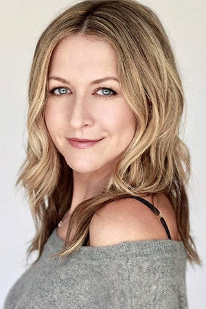 Cover image for Ali Hillis