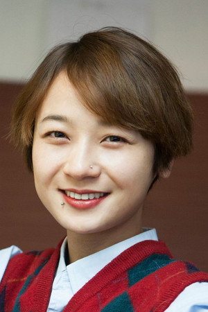 Cover image for 김꽃비