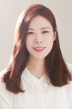 Cover image for Gang Ji-yeong