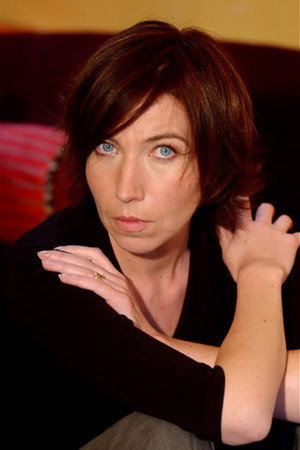 Cover image for Elise Larnicol