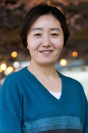 Cover image for Lee Jong-un