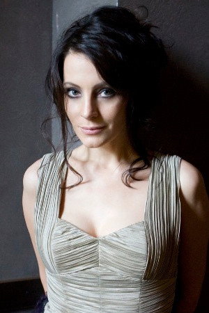 Cover image for Евгения Крюкова