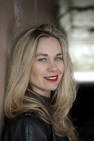 Cover image for Amy Szoke