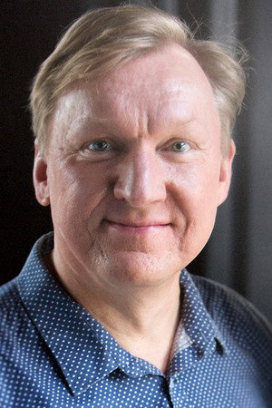 Cover image for Aimo Räsänen