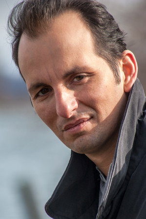Cover image for Louis Vanaria