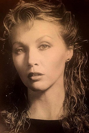 Cover image for Lynn Eastman-Rossi