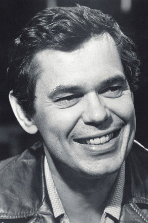 Cover image for Leslie Carlson
