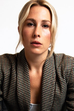 Cover image for Maja Kin