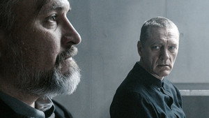Poster for Женщина в зеркале 1/2