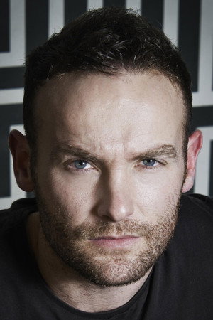 Cover image for Kevin Simm