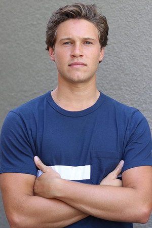 Cover image for Travis Quist