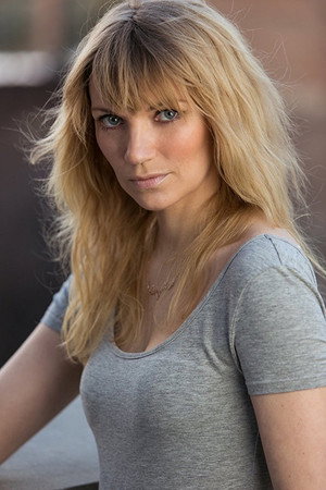 Cover image for Linnea Larsdotter