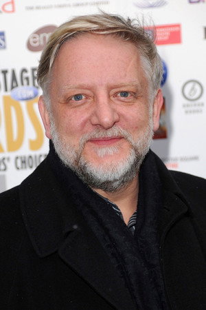 Cover image for Simon Russell Beale