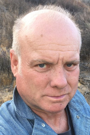 Cover image for Scott Pierce