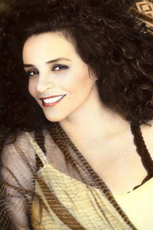 Cover image for Amina Annabi