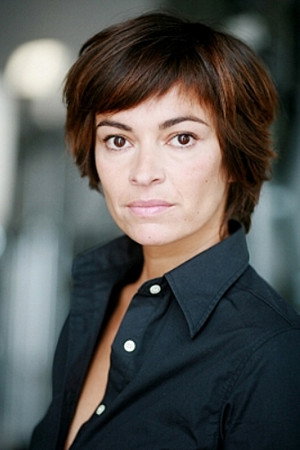 Cover image for Esther Sironneau