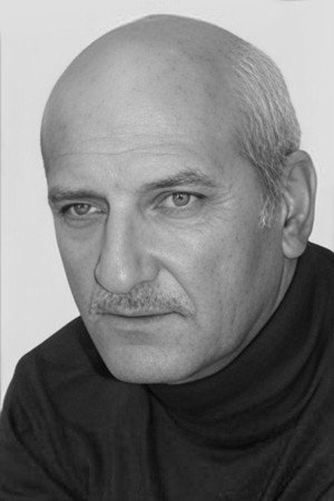 Cover image for Юрий Балиев