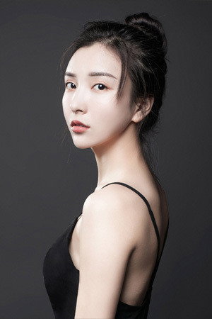 Cover image for 李若希