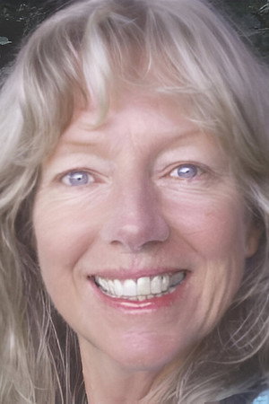 Cover image for Pauline Arthur Lomas