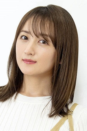 Cover image for 小松彩夏
