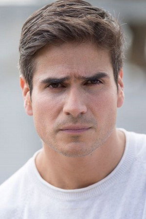 Cover image for Daniel Arenas