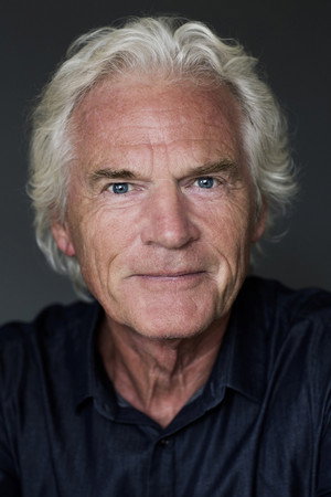 Cover image for Kurt Ravn