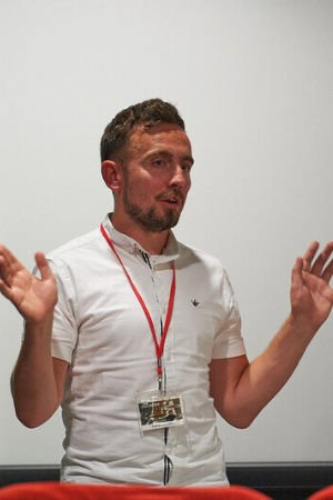 Cover image for Gary J Hewitt