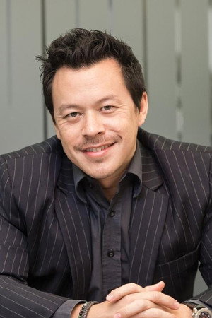Cover image for Mike Wiluan