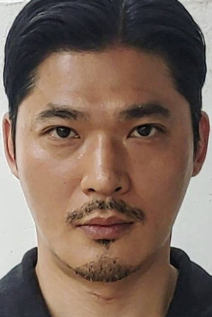 Cover image for Jung Je-woo