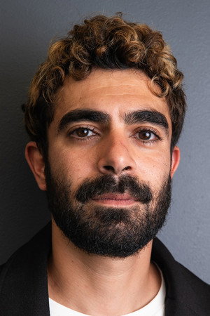 Cover image for Hassan Akil