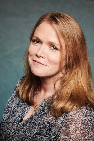 Cover image for Lucy Robinson