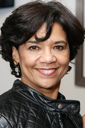 Cover image for Sonia Manzano