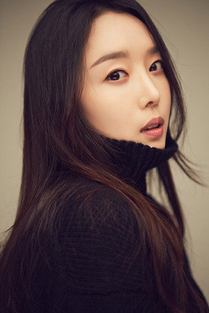 Cover image for Ha Joo-hee