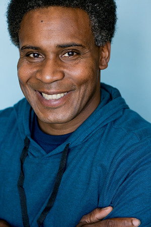 Cover image for Leonel Claude