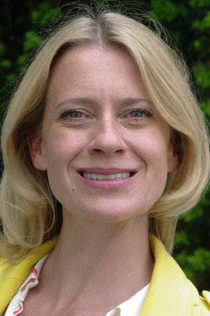 Cover image for Caroline Peters