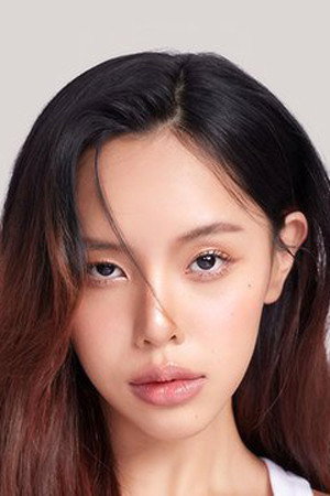 Cover image for Karnpicha Pongpanit