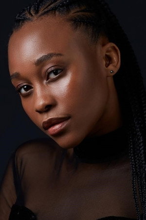 Cover image for Didintle Khunou