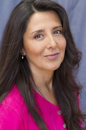 Cover image for Ivette González