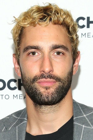 Cover image for Noah Mills
