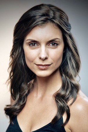 Cover image for Tennille Read