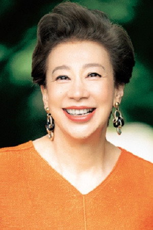 Cover image for 前田美波里
