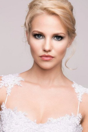 Cover image for Laura Flannery