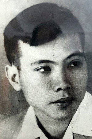 Cover image for Hoàng Tích Chỉ