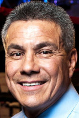 Cover image for Russell Mora
