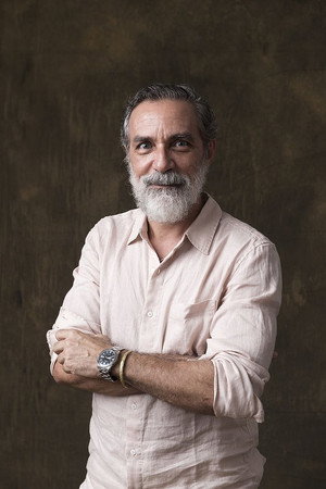 Cover image for Antônio Fábio
